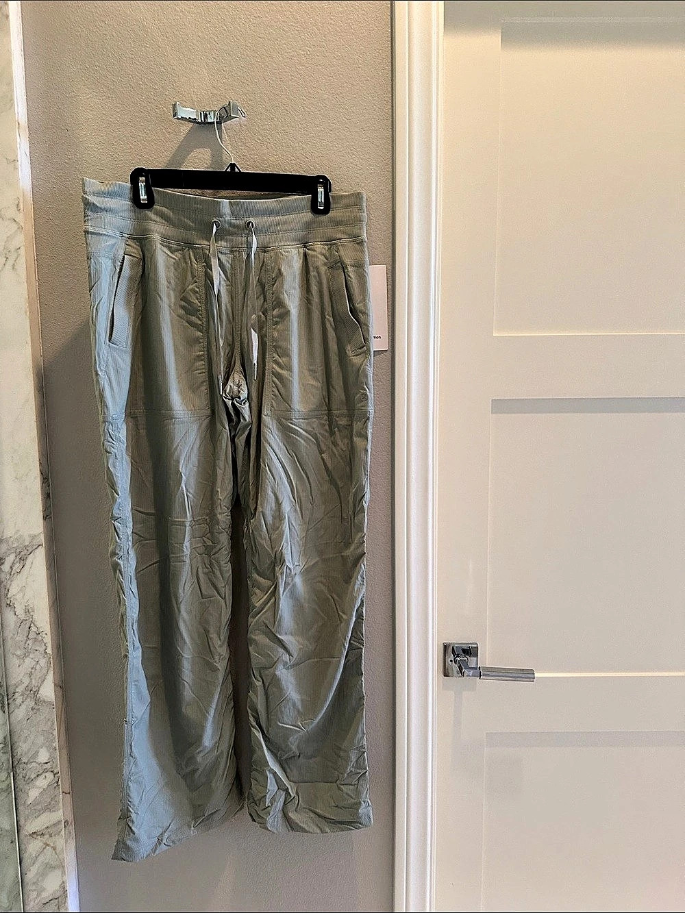 lululemon Dance Studio MR Lined Pant *Regular Green Size 10